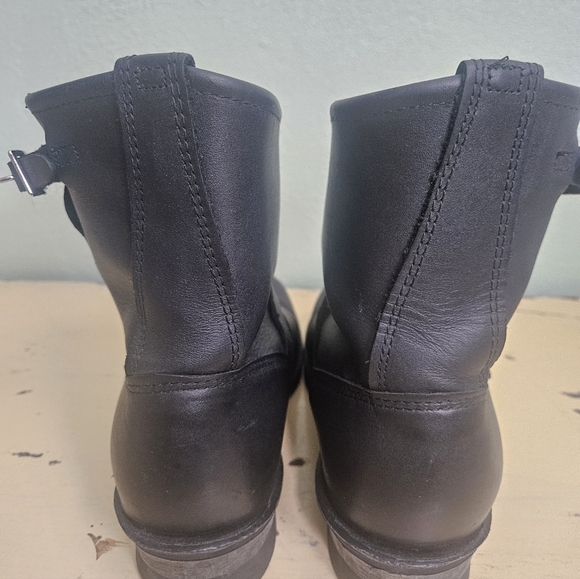 Womens Frye 12R Engineer Black Leather Buckle Boots - Picture 5 of 10